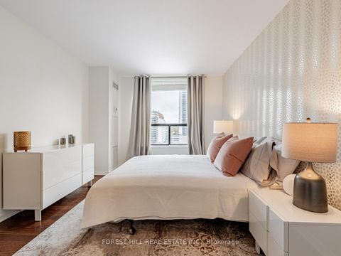 Photo 18 at 902 - 47 St Clair Avenue W, St. Clair, Toronto