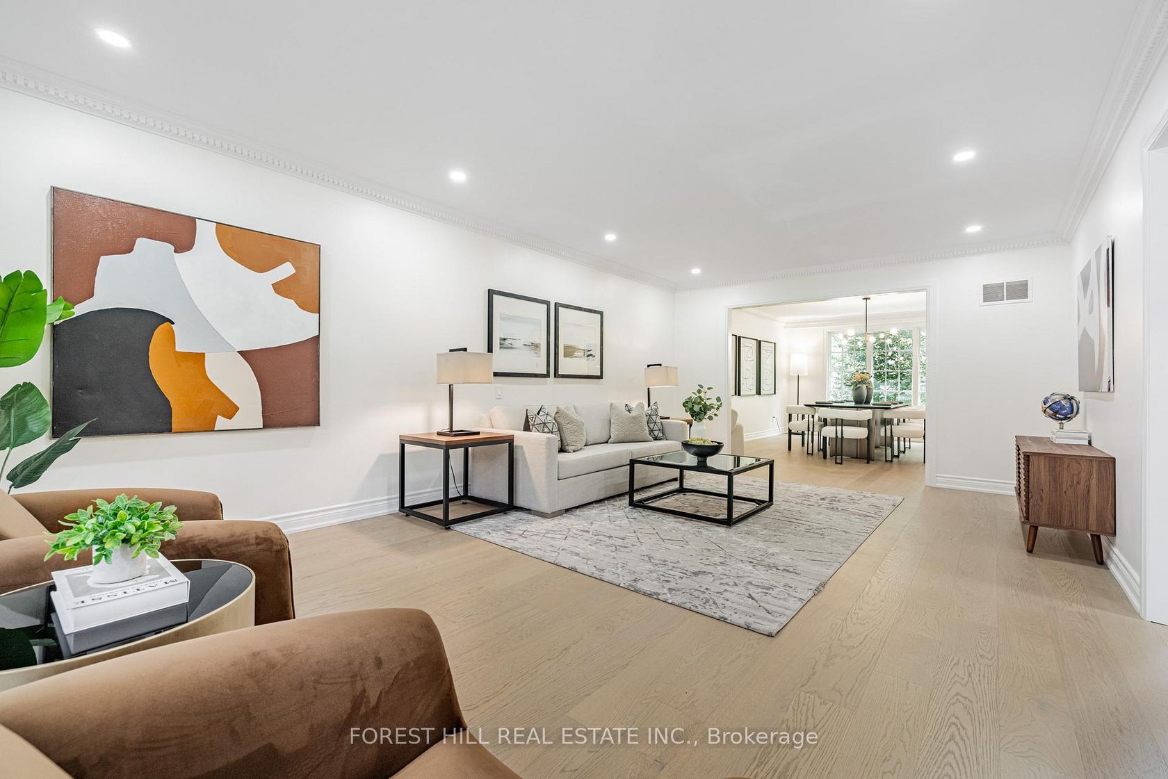 37 Abbeywood Trail, Don Mills, Toronto by Loree Meneguzzi Real Estate 37 Abbeywood Trail, Don Mills, Toronto