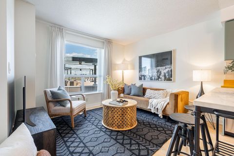 Photo 3 at 811 - 38 Lee Centre Drive, Woburn, Toronto