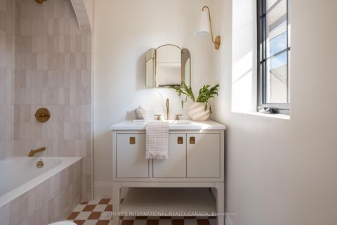 Photo 28 at 36 Rosemeade Avenue, Queensway, Toronto