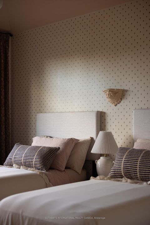 Photo 30 at 36 Rosemeade Avenue, Queensway, Toronto