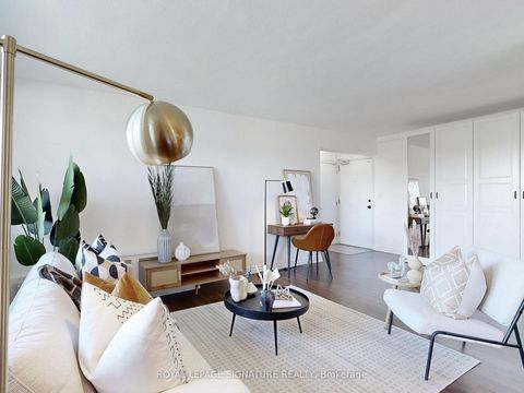 Photo 4 at PH09 - 80 Coe Hill Drive, Swansea, Toronto