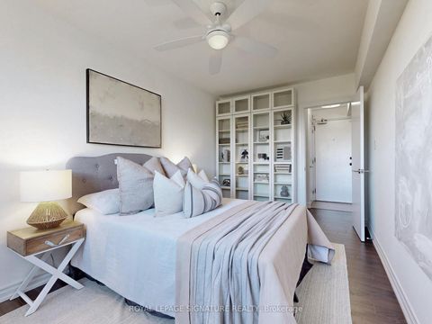 Photo 11 at PH09 - 80 Coe Hill Drive, Swansea, Toronto