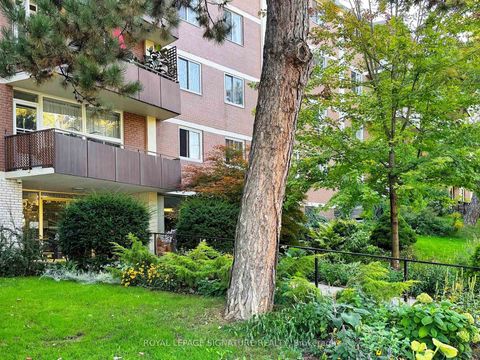 Photo 21 at PH09 - 80 Coe Hill Drive, Swansea, Toronto