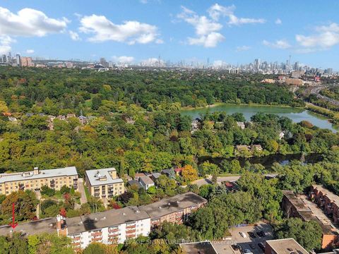 Photo 25 at PH09 - 80 Coe Hill Drive, Swansea, Toronto