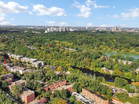 Photo 26 at PH09 - 80 Coe Hill Drive, Swansea, Toronto