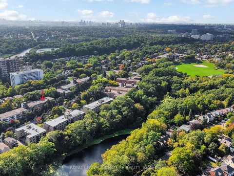 Photo 27 at PH09 - 80 Coe Hill Drive, Swansea, Toronto