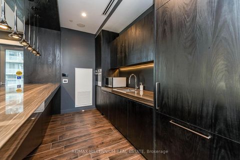 Photo 11 at 4801 - 70 Annie Craig Drive, Mimico, Toronto