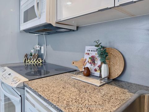 Photo 11 at 3012 - 25 Telegram Mews, Waterfront Communities C1, Toronto