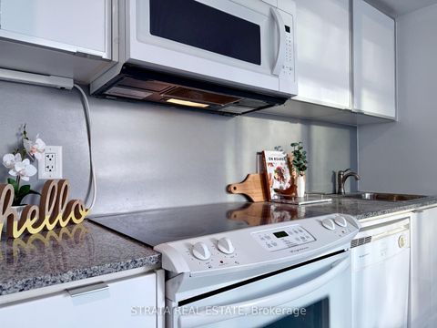 Photo 12 at 3012 - 25 Telegram Mews, Waterfront Communities C1, Toronto