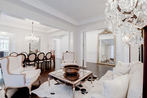 Photo 6 at 43 Chesney Crescent, Kleinburg, Vaughan