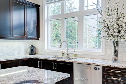 Photo 17 at 43 Chesney Crescent, Kleinburg, Vaughan