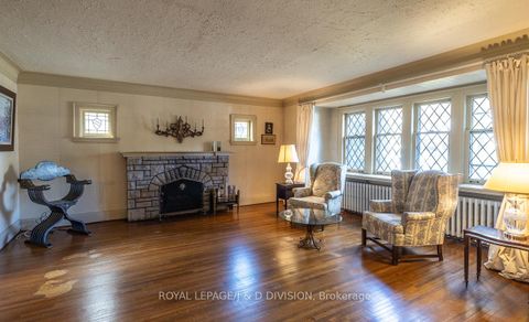 Photo 4 at 210 Rosemary Road, Forest Hill South, Toronto