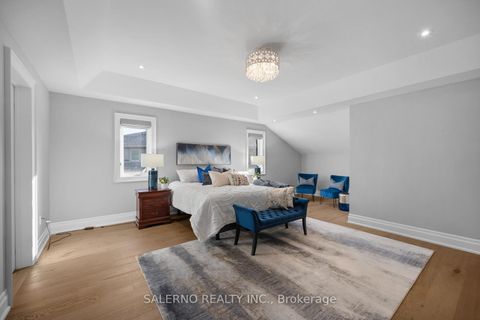 Photo 24 at 11 Compton Crescent, CFB, Toronto