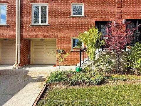 Photo 25 at 9 - 5021 Sheppard Avenue E, Malvern West, Toronto