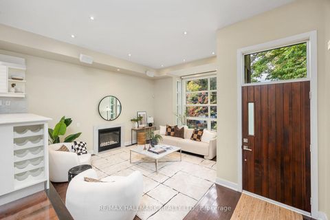 Photo 4 at 29B Beechwood Drive, Broadview North, Toronto