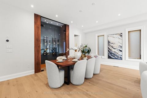 Photo 9 at 422 Hounslow Avenue, Willowdale West, Toronto