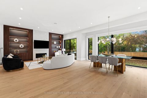 Photo 16 at 422 Hounslow Avenue, Willowdale West, Toronto