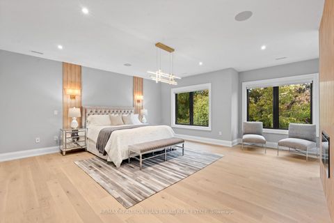 Photo 26 at 422 Hounslow Avenue, Willowdale West, Toronto