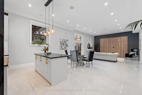 Photo 44 at 422 Hounslow Avenue, Willowdale West, Toronto