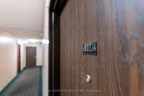 Photo 2 at 902 - 330 Dixon Road, The Westway, Toronto