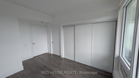 Photo 7 at 902 - 20 Brin Drive N, Humber Valley, Toronto