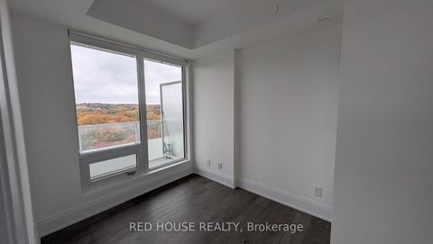 Photo 9 at 902 - 20 Brin Drive N, Humber Valley, Toronto