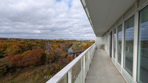 Photo 13 at 902 - 20 Brin Drive N, Humber Valley, Toronto