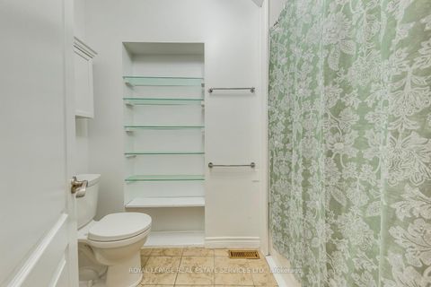 Photo 13 at 1516 Davenport Road, Davenport, Toronto