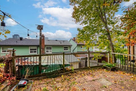 Photo 19 at 1516 Davenport Road, Davenport, Toronto