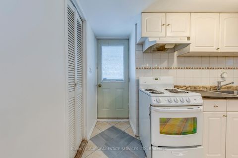 Photo 41 at 1516 Davenport Road, Davenport, Toronto