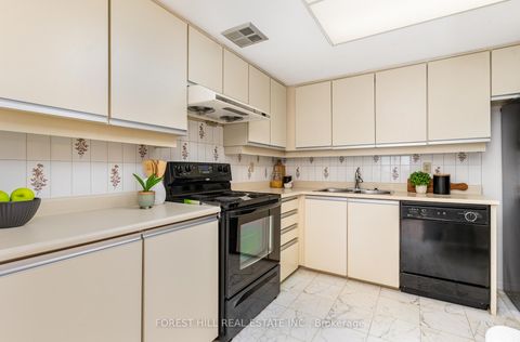 Photo 16 at 2004 - 3 Concorde Place, Don Mills, Toronto