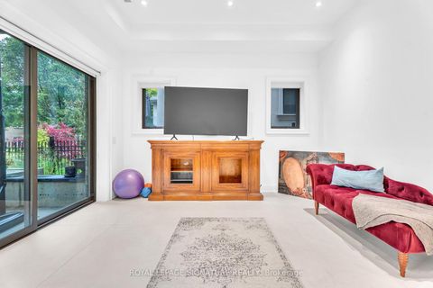 Photo 19 at 171 Elmwood Avenue, Willowdale East, Toronto