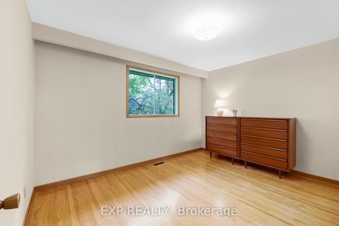 Photo 21 at 28 Aviemore Drive, Humber Summit, Toronto