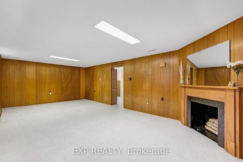 Photo 35 at 28 Aviemore Drive, Humber Summit, Toronto