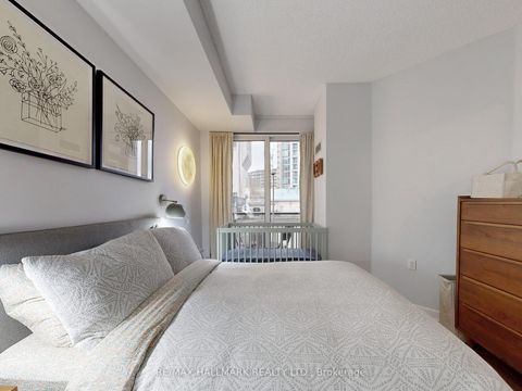 Photo 13 at 1403 - 85 Bloor Street E, Yonge Corridor, Toronto