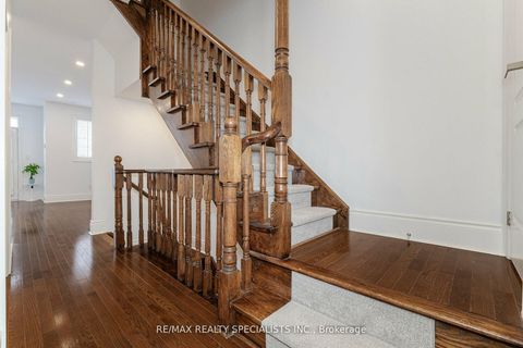 Photo 14 at 8C Clairtrell Road, Willowdale East, Toronto