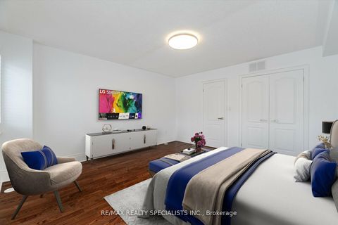 Photo 25 at 8C Clairtrell Road, Willowdale East, Toronto