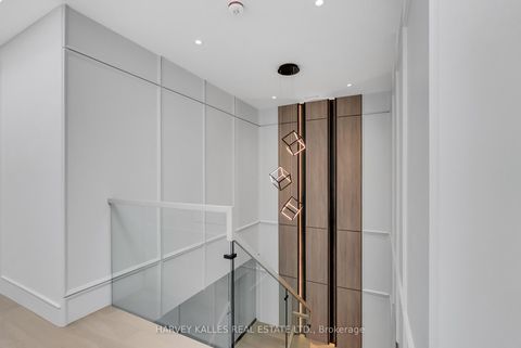 Photo 25 at 19 Ridley Boulevard, Lawrence Park North, Toronto