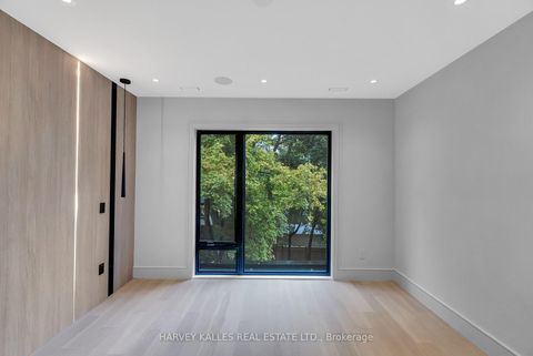 Photo 29 at 19 Ridley Boulevard, Lawrence Park North, Toronto