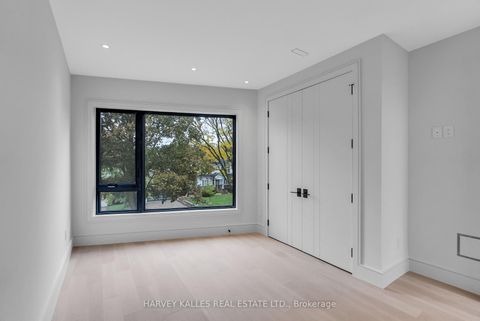 Photo 34 at 19 Ridley Boulevard, Lawrence Park North, Toronto