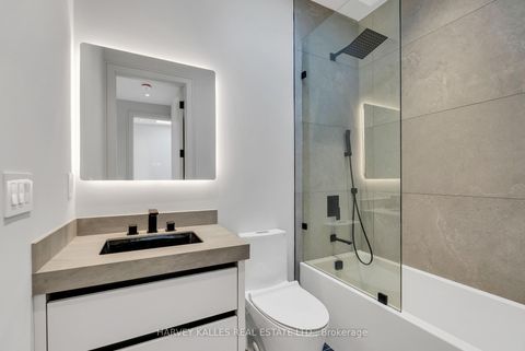 Photo 37 at 19 Ridley Boulevard, Lawrence Park North, Toronto