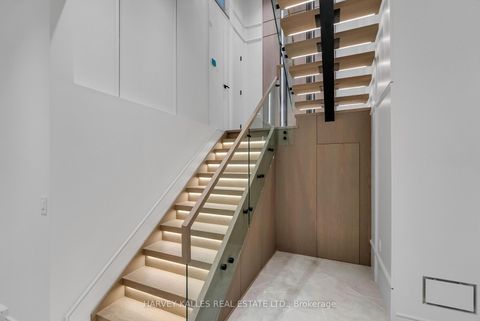 Photo 38 at 19 Ridley Boulevard, Lawrence Park North, Toronto