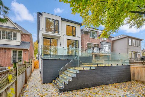 Photo 45 at 19 Ridley Boulevard, Lawrence Park North, Toronto