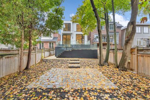 Photo 46 at 19 Ridley Boulevard, Lawrence Park North, Toronto