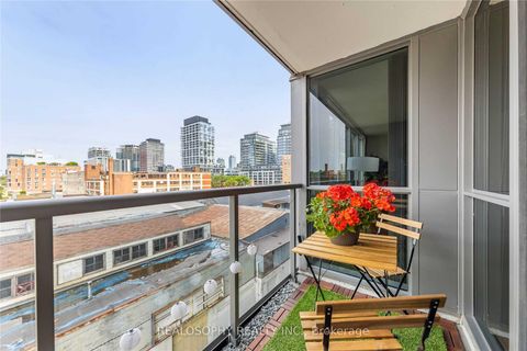 Photo 17 at 516 - 320 Richmond St E Street, Moss Park, Toronto