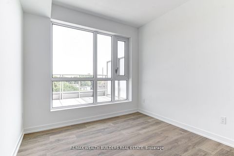 Photo 8 at 627 - 150 Logan Avenue, South Riverdale, Toronto