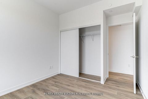Photo 14 at 627 - 150 Logan Avenue, South Riverdale, Toronto