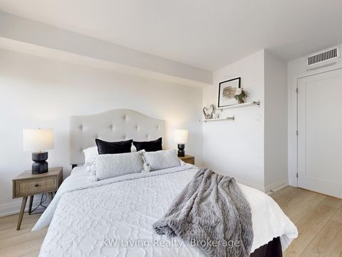 Photo 21 at 1104 - 30 Greenfield Avenue, Willowdale East, Toronto