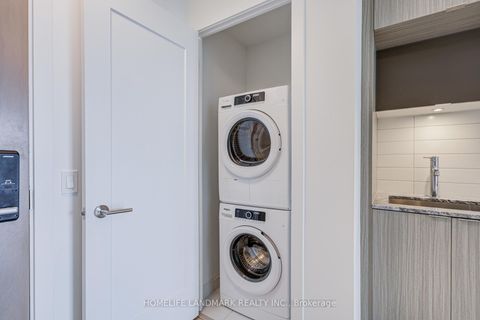 Photo 17 at 2205 - 575 bloor Street E, North St. James Town, Toronto